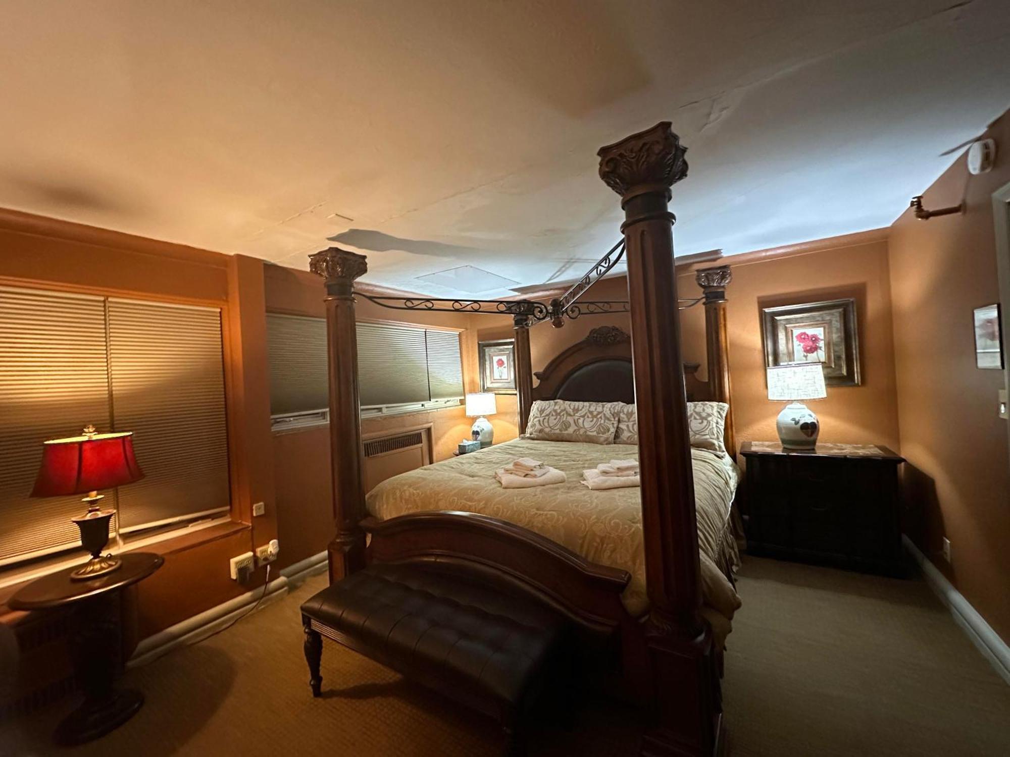 جيمستاون The Oaks B&B Hotel And Spiritual Center المظهر الخارجي الصورة