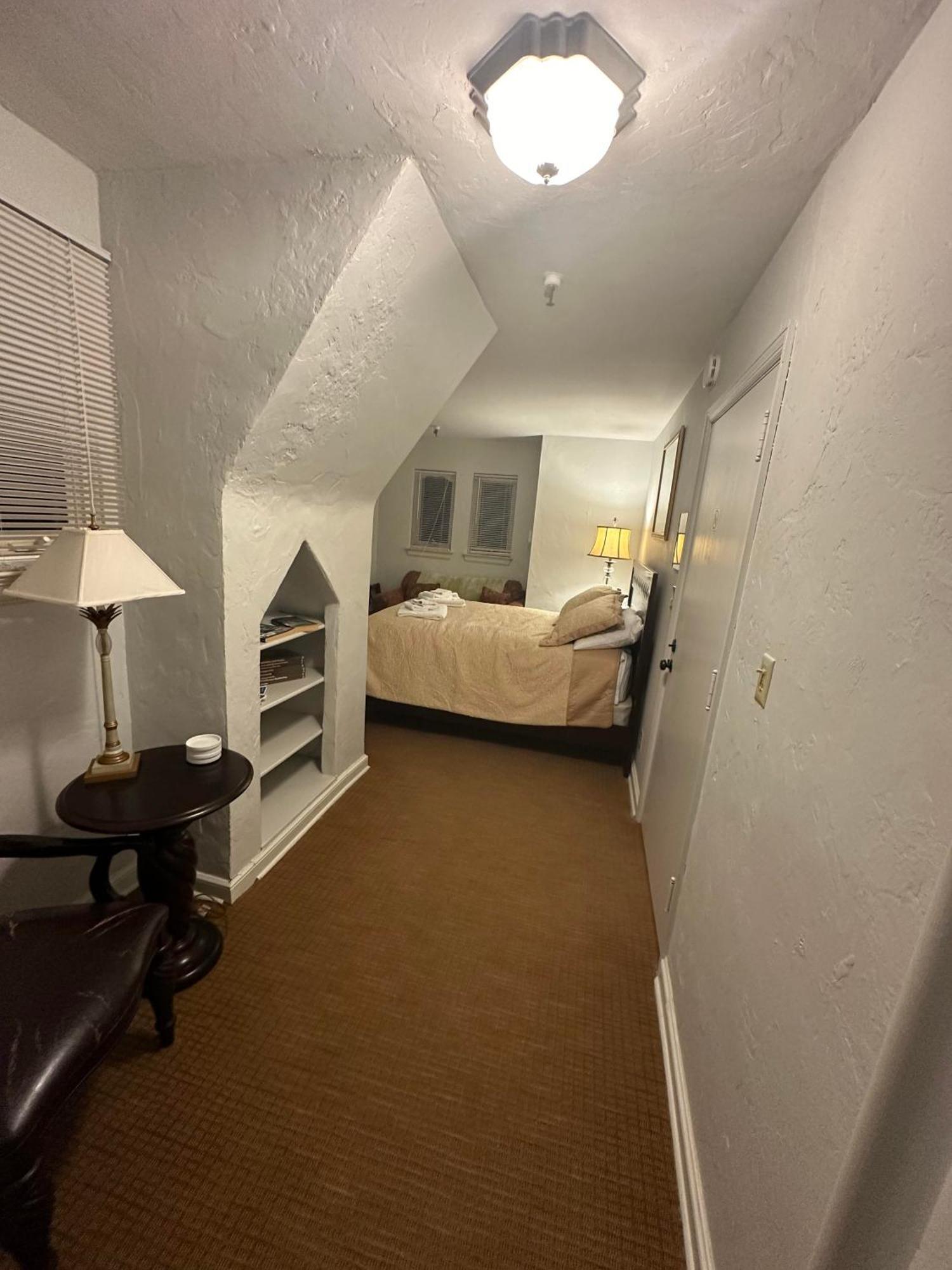 جيمستاون The Oaks B&B Hotel And Spiritual Center المظهر الخارجي الصورة